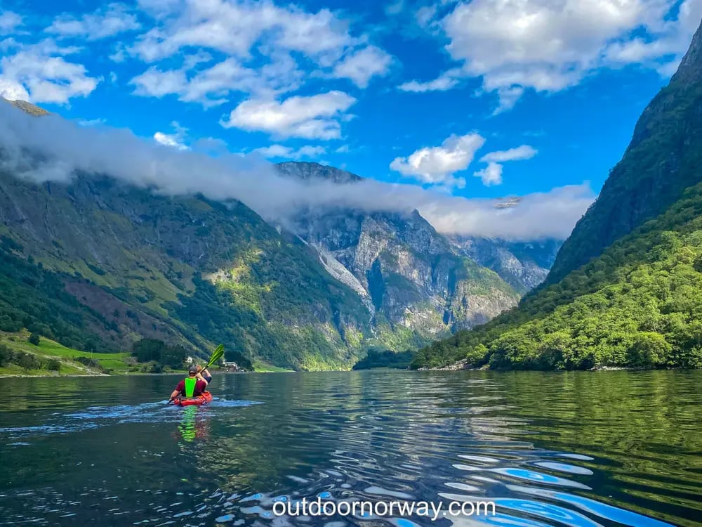 SEA KAYAK - Nærøyfjorden - guidet tur