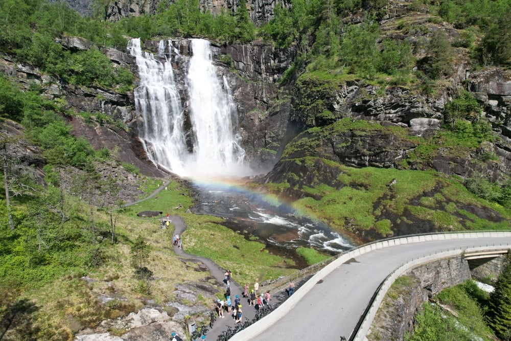 9-DAGERS EVENTYR I BESTE ALDER