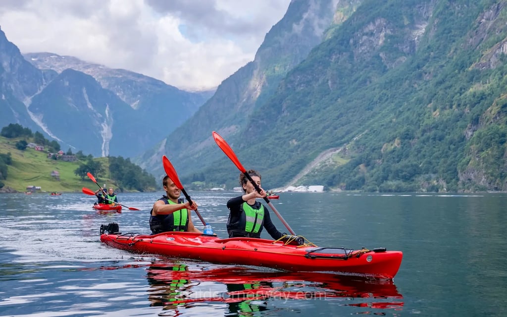 9 DAY FJORD EXPLORERS ADVENTURE 2025 02
