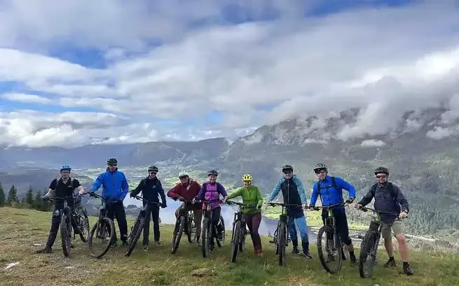 MOUNTAIN BIKE - The Grand Traverse