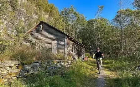 E-mtb guidet tur i Voss Norge
