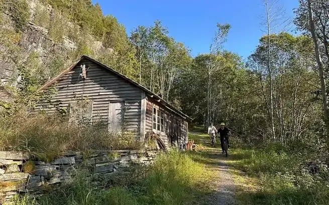 TERRENGSYKKEL TUR I VOSSESKOGEN - 4